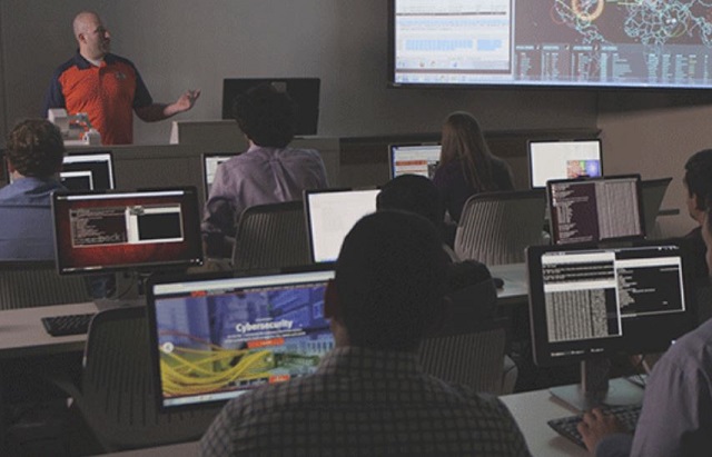UTSA's Cybersecurity Program Provides Top Talent to Defend Against Cyberattacks