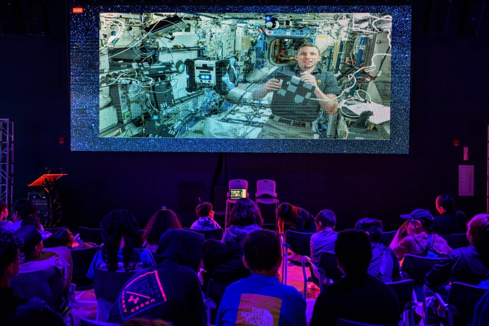 SAN ANTONIO STUDENTS CONNECT WITH INTERNATIONAL SPACE STATION
