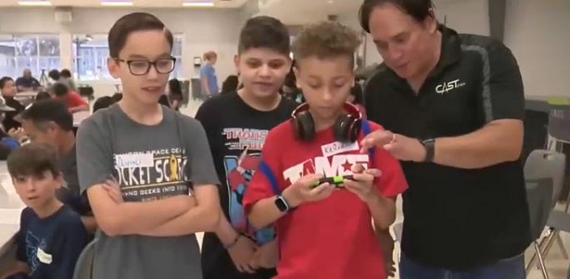 San Antonio Middle School Students Explore World of STEM at Summer Camp